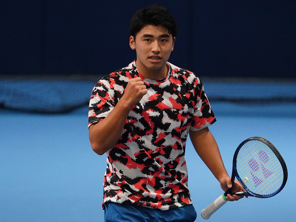 サーブを武器にプロ2年目の田島尚輝がベスト8進出 全日本テニス選手権2日目