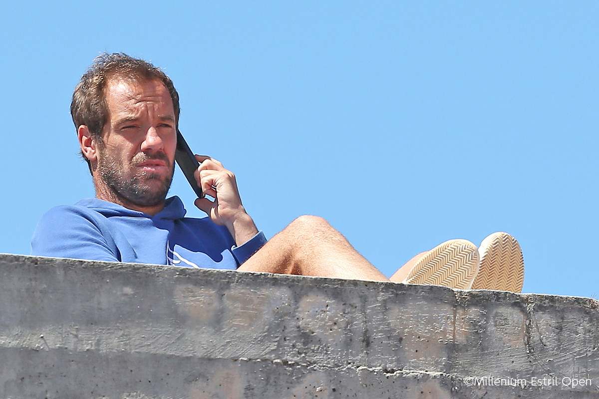 ガスケが左内転筋の故障で2回戦を棄権 エストリル オープン