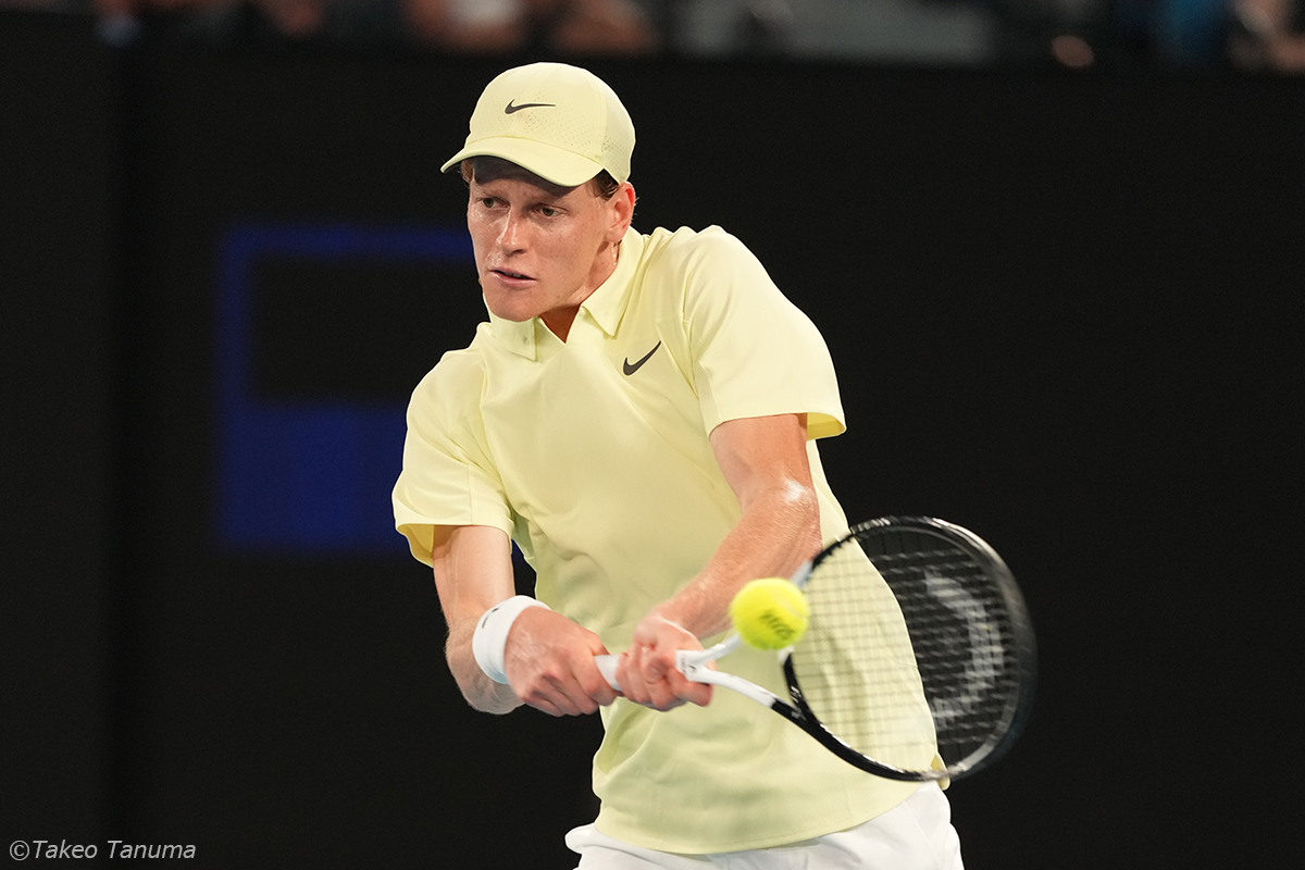 シナー、セット失うも落ち着いた試合運びで逆転し3回戦進出「状況に