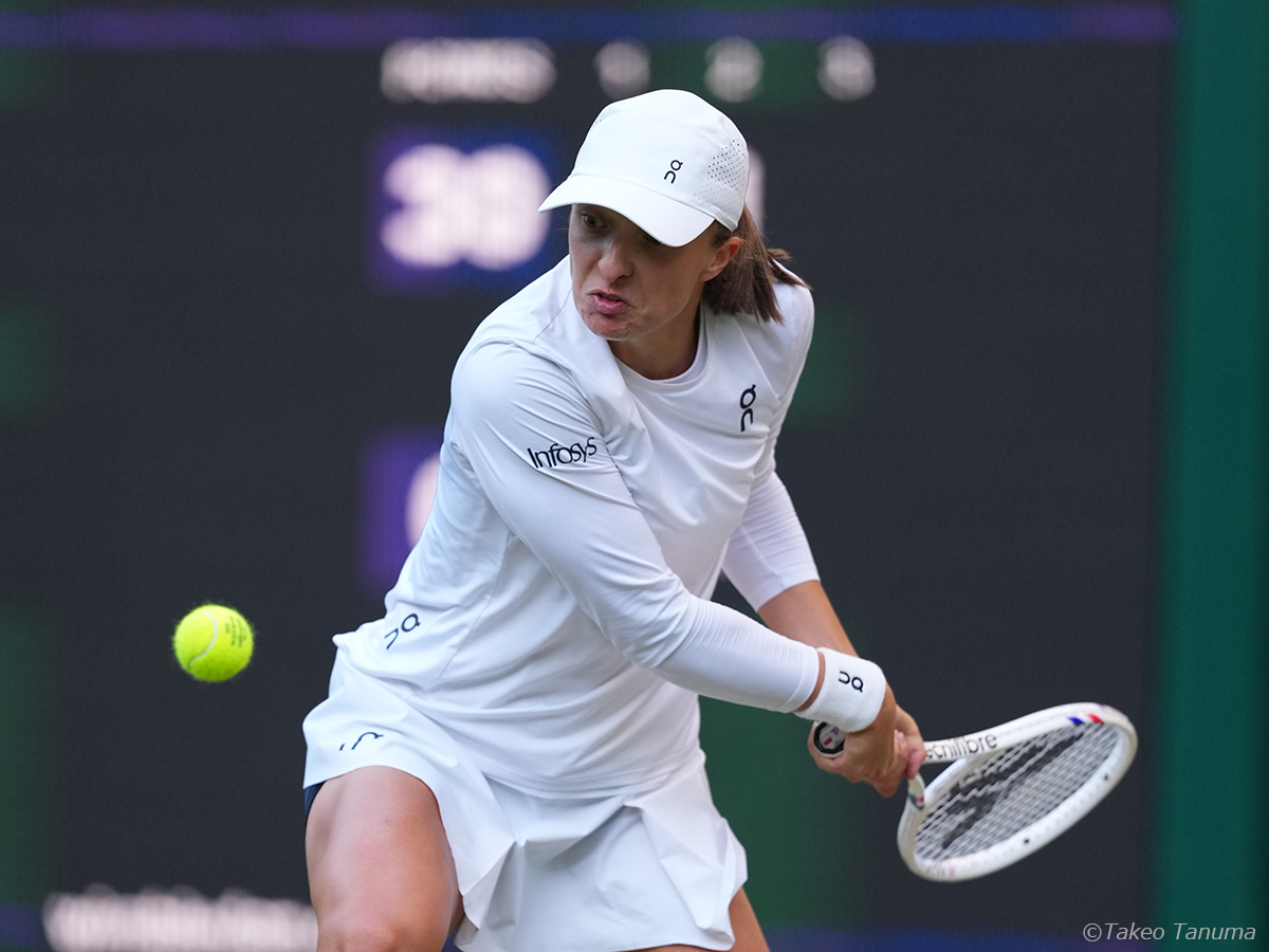 シフィオンテク、ウィンブルドンで初の準決勝進出。世界19位サムソノワ