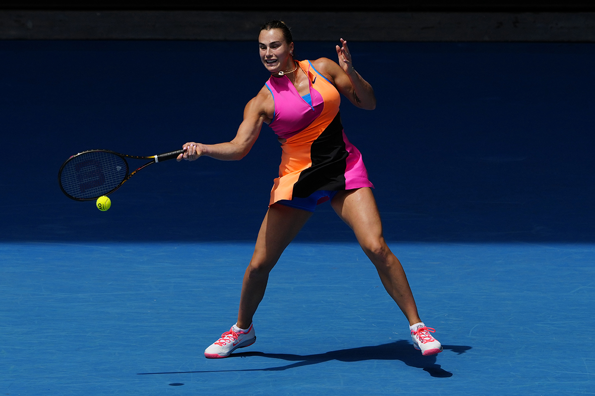 サバレンカ、予選勝者の粘りに苦しむもストレートで3回戦進出「集中を