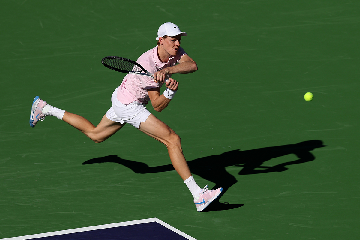シナーがシャポバロフを6-3, 6-2で撃破、5度目の16強入り｜BNPパリバ