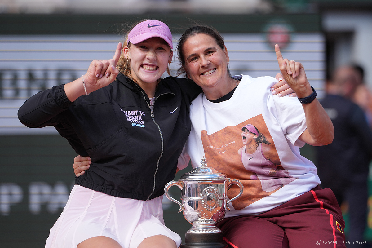 可能性は無限」19歳アンドレーワを全仏初制覇に導いた元世界2位